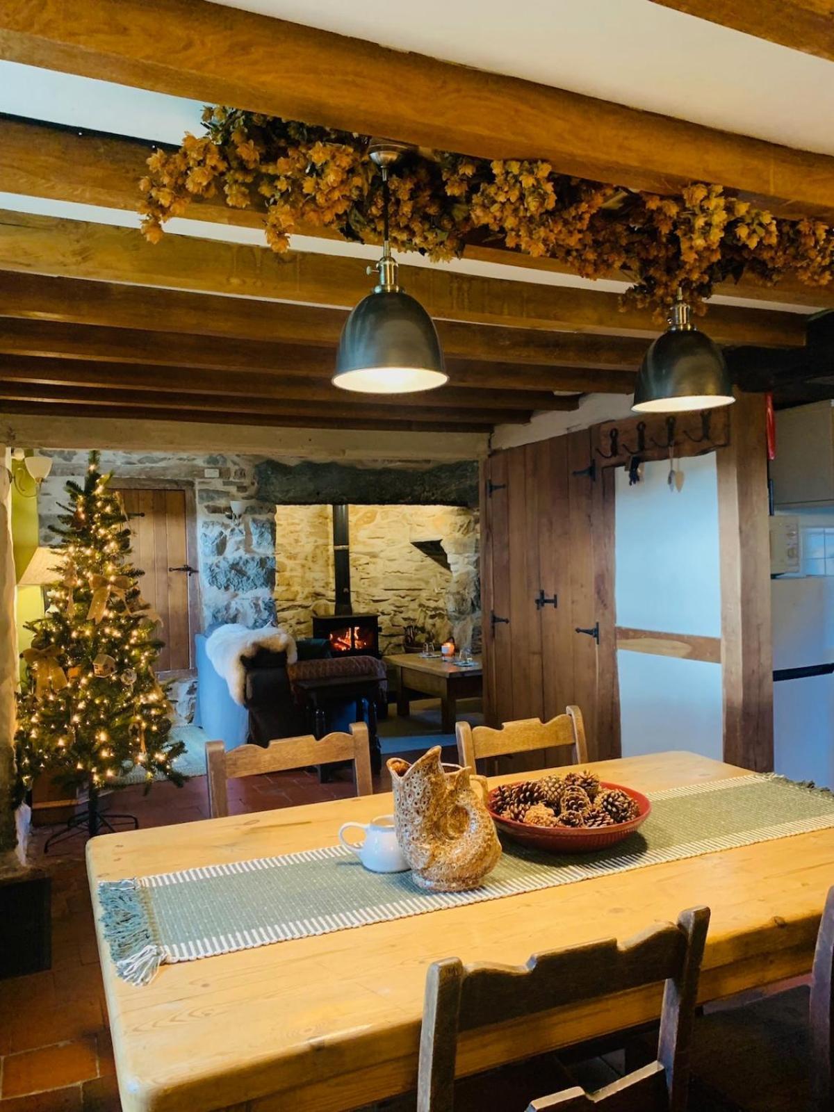 דולגלאו Tyn Y Simdde - Secluded Mountain Stay - Stunning Views Of Eryri מראה חיצוני תמונה